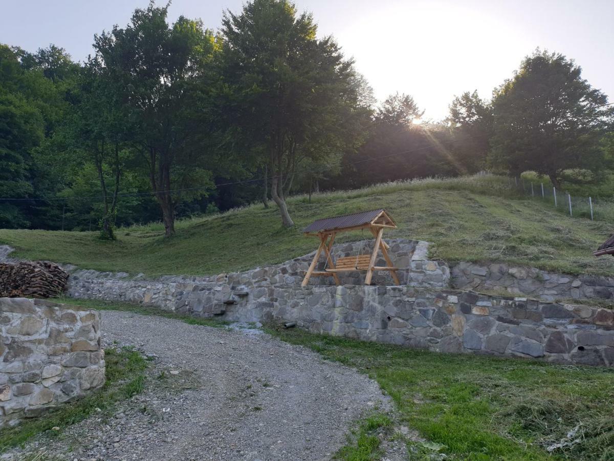 Zăvoarele Villa Alexandru cel Bun Exterior foto