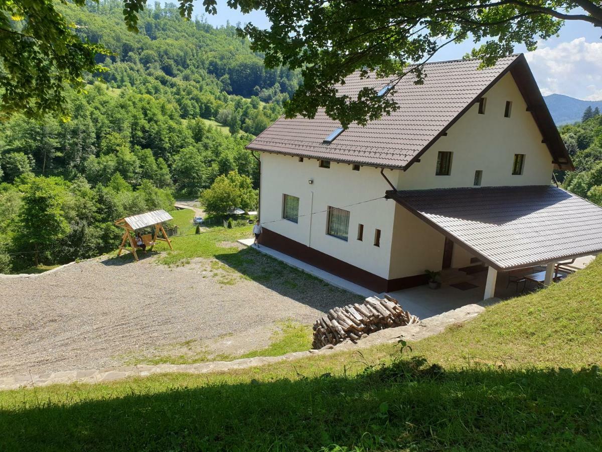 Zăvoarele Villa Alexandru cel Bun Exterior foto